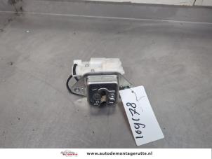 O195874 Gebruikte achterklep slotmechaniek Honda Jazz