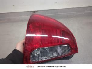 O195951 Gebruikte achterlicht links Rover 45