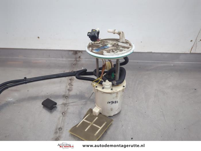 Gebruikte Tank element Pomp Jaguar S-type (X200) 3.0 V6 24V Prijs op aanvraag aangeboden door Autodemontage M.J. Rutte B.V.