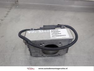 O195976 Gebruikte gasklephuis Volvo V70