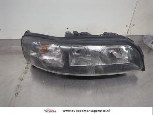 O195979 Gebruikte koplamp rechts Volvo V70