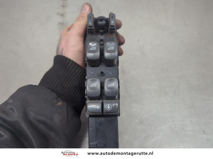 Gebruikte Combischakelaar ramen Volvo XC70 O195991