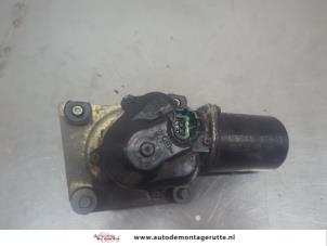 O196047 Gebruikte ruitenwissermotor voor Nissan Micra