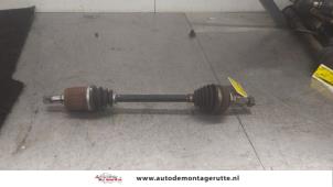 O196191 Gebruikte cardanas links-voor (vwa) Honda Jazz