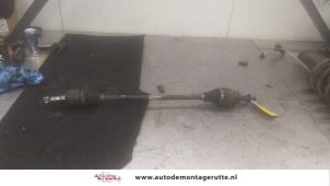 O196198 Gebruikte aandrijfas links-achter Volvo XC90