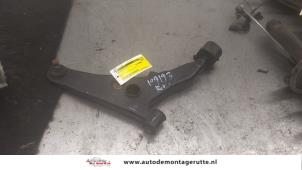 O196221 Gebruikte draagarm rechts-voor Mitsubishi Space Star
