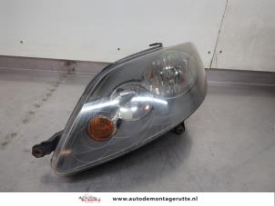 O196249 Gebruikte linker koplamp Volkswagen Golf Plus