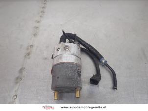 Gebruikte ESP pomp Audi A6 Avant (C5) 2.7 V6 30V Biturbo Quattro Prijs € 75,00 Margeregeling aangeboden door Autodemontage M.J. Rutte B.V.