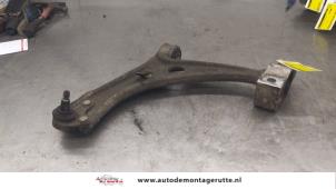 O196266 Gebruikte triangel links-voor Volkswagen Sharan