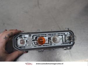 O196276 Gebruikte fitting achterlicht rechts Renault Clio