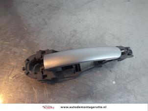 O196333 Gebruikte portiergreep 4deurs links-voor Skoda Octavia