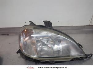 O196341 Gebruikte koplamp rechts Mercedes ML-Klasse