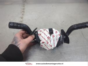 O196347 Gebruikte stuurkolomschakelaar Volkswagen Fox