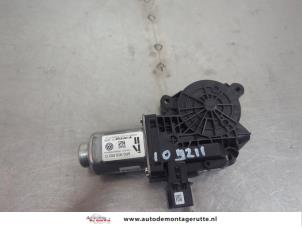 O196366 Gebruikte raammotor portier Seat Ibiza