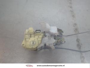 O196441 Gebruikte portierslot mechaniek 4deurs links-voor Honda Civic