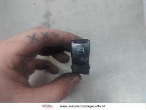 O196477 Gebruikte ruit schakelaar elektrisch Smart Forfour