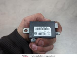 O196570 Gebruikte antenne versterker Ford B-Max