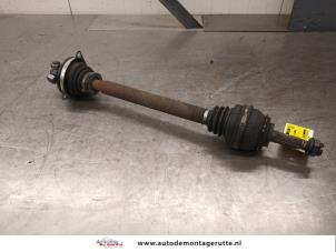 O196595 Gebruikte cardanas links-voor (vwa) Dacia Sandero