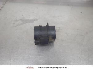 Gebruikte Luchthoeveelheidsmeter Mercedes Sprinter 3,5t (906.63) 316 CDI 16V Prijs op aanvraag aangeboden door Autodemontage M.J. Rutte B.V.