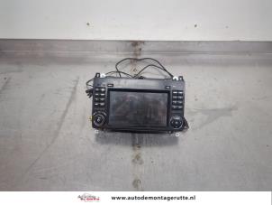 O196617 Gebruikte radio Mercedes Sprinter