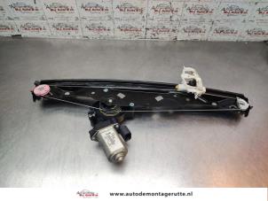 O196622 Gebruikte raammechaniek 2deurs links-voor Ford KA
