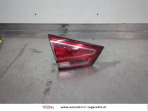 Gebruikte Achterlicht links Ford B-Max (JK8) 1.0 EcoBoost 12V 125 Prijs op aanvraag aangeboden door Autodemontage M.J. Rutte B.V.