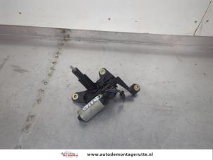 O196705 Gebruikte motor ruitenwisser achter Opel Astra