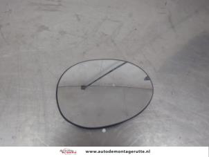 O196729 Gebruikte spiegelglas links Toyota Aygo