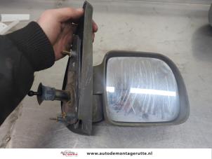 O196748 Gebruikte spiegel buiten rechts Renault Kangoo