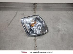 O196805 Gebruikte clignoteur rechts Mazda Demio