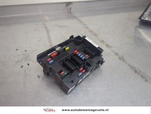O196834 Gebruikte zekeringkast Peugeot 206 PLUS