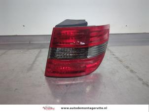 O196861 Gebruikte achterlicht rechts Mercedes B-Klasse