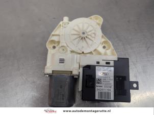 O196930 Gebruikte raammotor portier Ford Focus