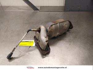 O196958 Gebruikte uitlaatspruitstuk + katalysator Toyota Aygo