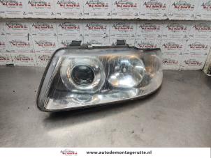 O196983 Gebruikte linker koplamp Audi A3