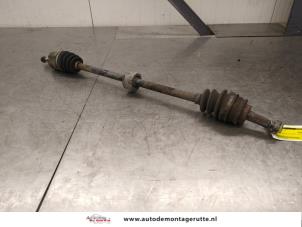 O196988 Gebruikte cardanas rechts-voor (vwa) Suzuki Ignis
