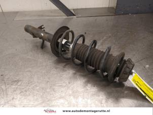 O196998 Gebruikte schokdemperpoot links-voor Citroen C1