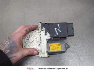 O197064 Gebruikte motor electrisch raam Volkswagen Golf