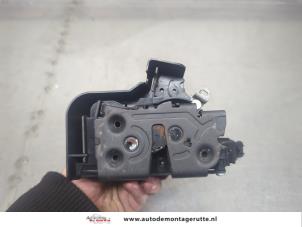 O197097 Gebruikte portierslot mechaniek 2deurs rechts Volvo C30