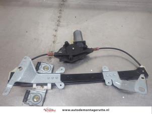 O197119 Gebruikte ruitmechaniek 4deurs links-voor Ford Fiesta