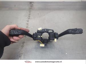 O197134 Gebruikte licht + raw schakelaar Volkswagen Golf