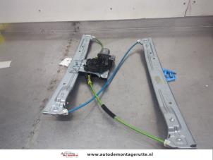 O197177 Gebruikte raammechaniek 4deurs links-voor Citroen C3 Picasso