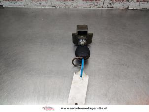 O197262 Gebruikte deurslot cilinder links Mini ONE
