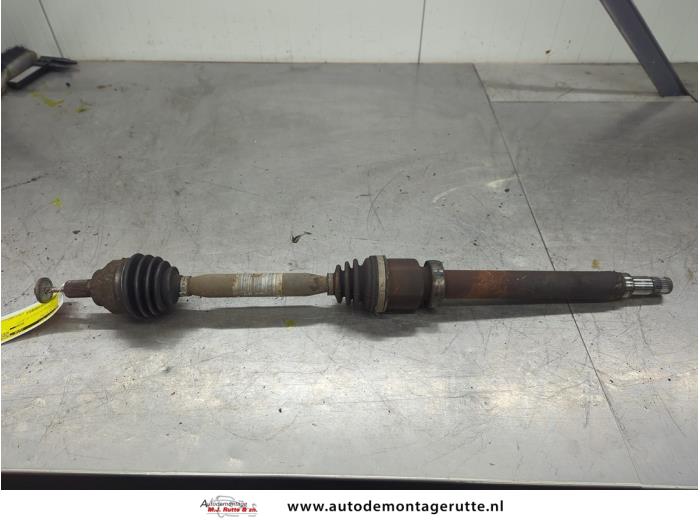 Gebruikte Aandrijfas rechts-voor Ford C-Max O197272