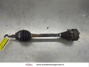 O197278 Gebruikte homokineetas links-voor Volkswagen Golf