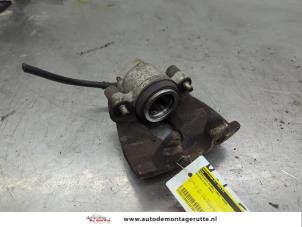 O197307 Gebruikte remklauw (tang) links-voor Mazda 5