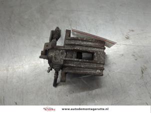 O197312 Gebruikte remklauw (tang) links-achter Volkswagen Golf