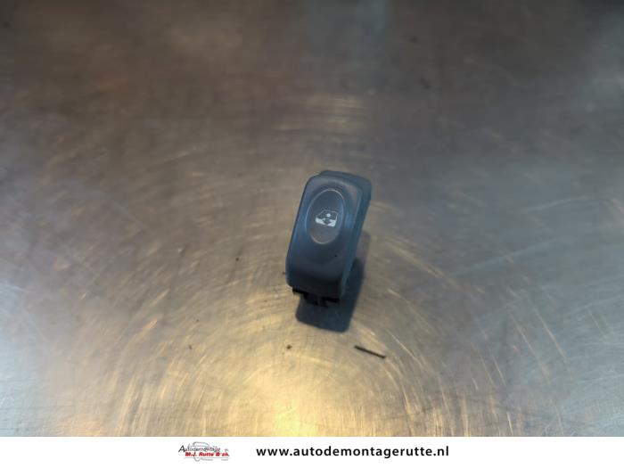 Gebruikte Raam schakelaar elektrisch Renault Twingo O197393