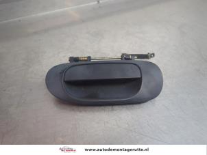 O197411 Gebruikte portiergreep 4deurs links-achter Mitsubishi Space Star