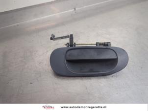 O197415 Gebruikte portiergreep 4deurs rechts-achter Mitsubishi Space Star